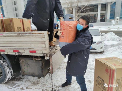 基层防疫工作者的一天 与时间赛跑的装卸搬运